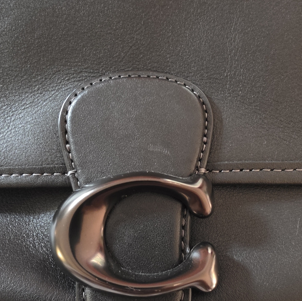 Coach Soft Tabby Black With Black Hardware - Picture 6 of 6